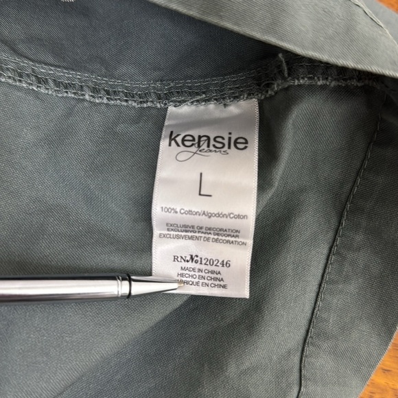 Kensie Jeans Long Sleeve Jacket, Army Green w/ Floral Pattern Size Large - Picture 5 of 6